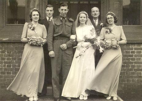 The marriage of Gertrude Elizabeth MARFLEET and Frederick T. WOOD.